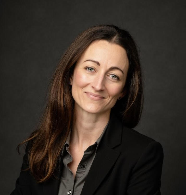 Dr. Emma Hart, Ecological Advisor